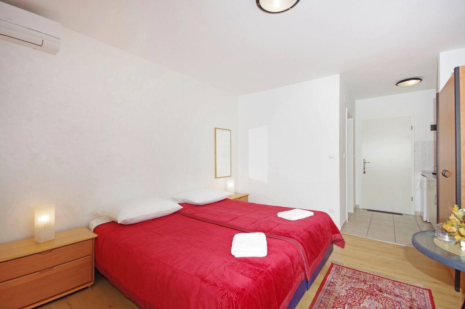 Apartments Javi - Free Private Parking Trogir Exterior foto